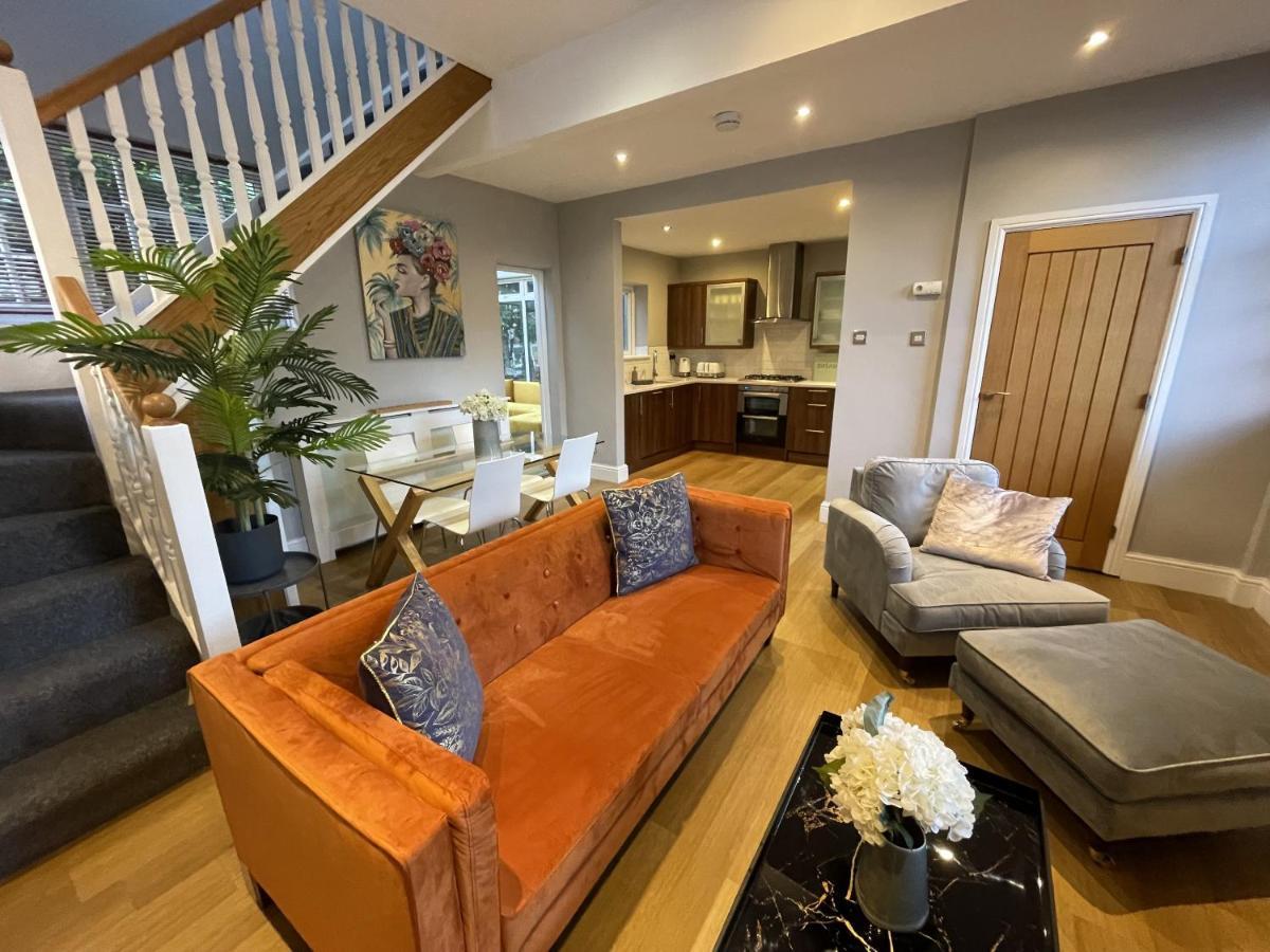 Luxury 3-Bed Victorian Townhouse Hosted By Hutch Lifestyle Villa Leamington Spa Exterior photo