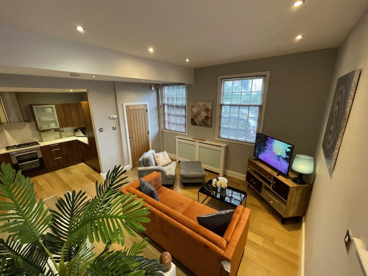 Luxury 3-Bed Victorian Townhouse Hosted By Hutch Lifestyle Villa Leamington Spa Exterior photo