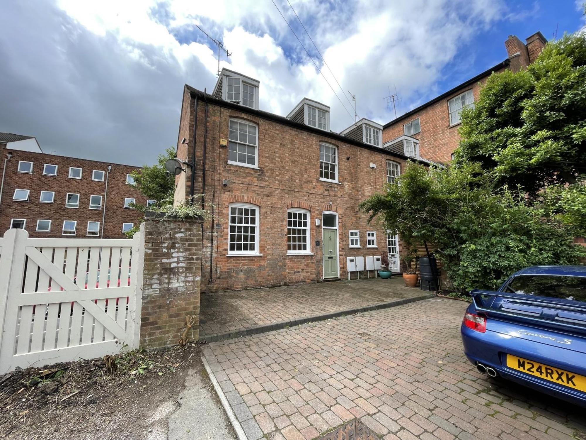 Luxury 3-Bed Victorian Townhouse Hosted By Hutch Lifestyle Villa Leamington Spa Exterior photo
